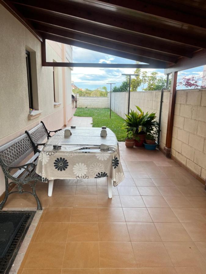 Liencres Tranquilo Con Piscina Comunitaria Apartment Exterior photo